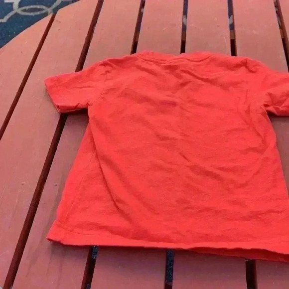 (five for $25) Quicksilver short sleeve T-shirt with the tie heat transferred on - Picture 2 of 4